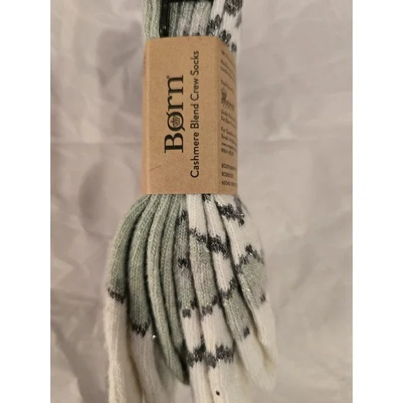 NWT Born Crew Socks Cashmere Wool Blend 2 Pack Women Shoe Sz 4-10 Green And Gray - Picture 3 of 5